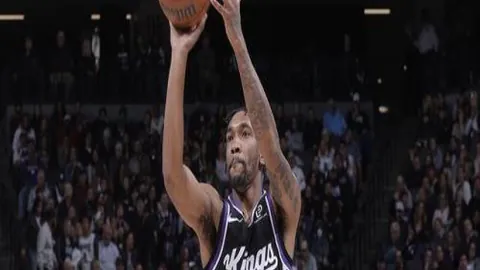 韩煦：勇攀校园足球高峰的明星